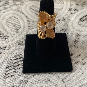 Ripple golden tone Ring with 2 Rhinestones